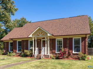 6422 Creighton Ave NW, Huntsville, AL 35810