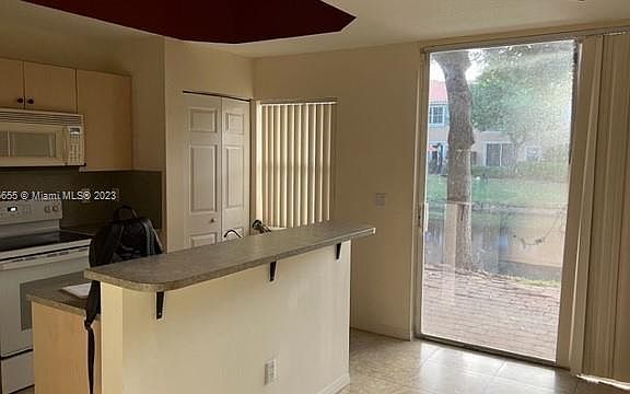 5th image of 4950 W Windward Way #1404