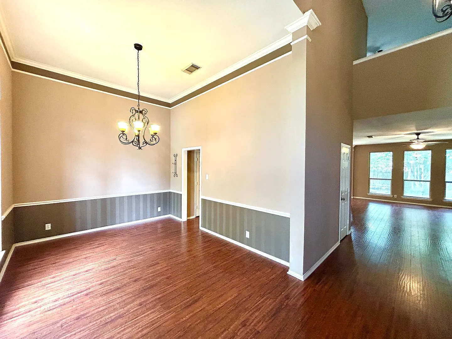 **Application Received** *Move In Special* Stunning 4 Br/2.5 Bath Home In Gated Community With Re... — Photo 4