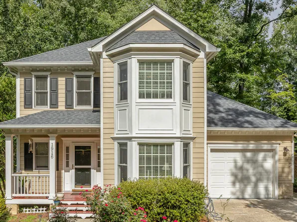 1916 Kelly Glen Dr, Apex, NC 27502