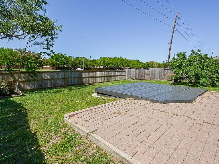3815 Summerfield Dr — Photo 29