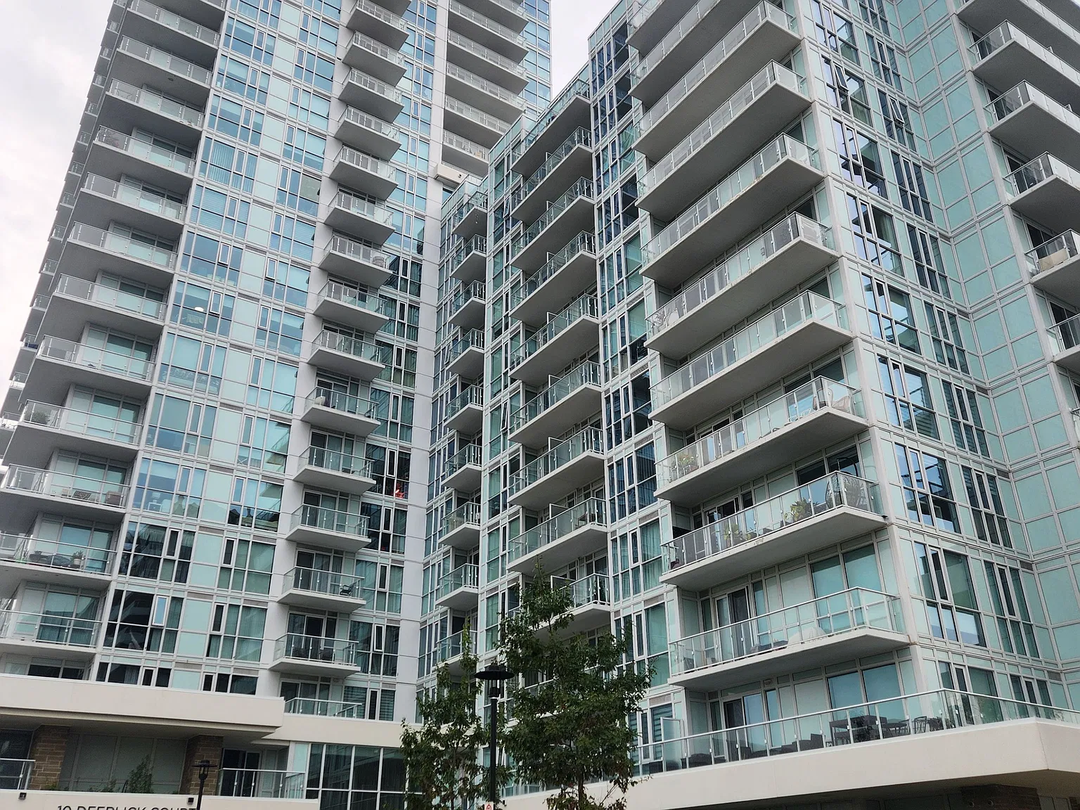 2 bed, $2,300 — Photo 1