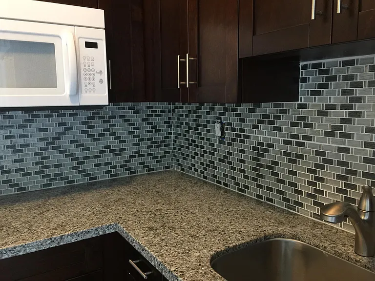 SW 142nd Ave — Photo 13