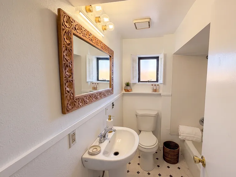 Rosada Apartments — Photo 9