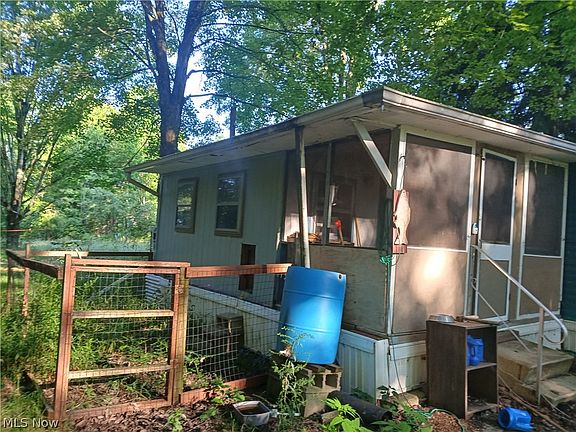 3rd image of 6168 Twitchell Rd