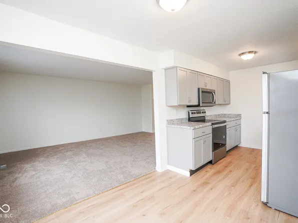 8416 Del Prado Ct, Indianapolis, IN 46227