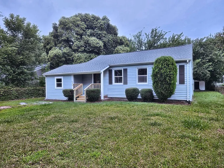 536 Leonard Rd — Photo 1