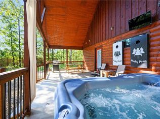 146 Paradise Ln, Broken Bow, OK 74728