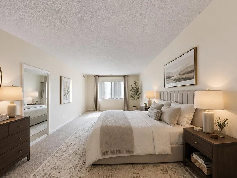200 N Pickett St #207 — Photo 9