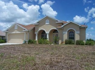 3838 Hyde Park Dr, Fort Myers, FL 33905