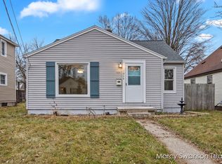 1039 Hoyt St SE, Grand Rapids, MI 49507