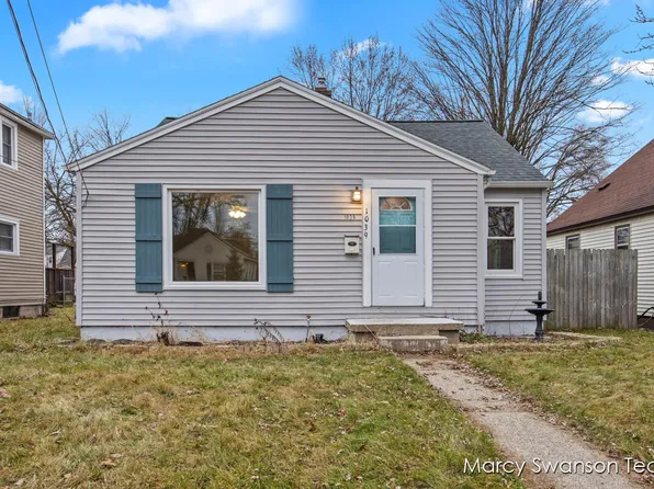 1039 Hoyt St SE, Grand Rapids, MI 49507