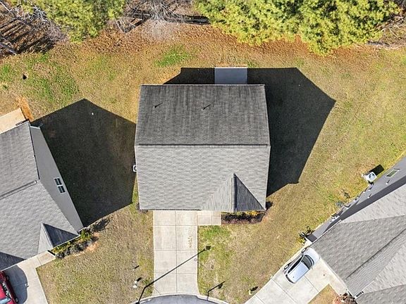 4th image of 15 Grandberry Ct SW