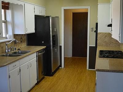 5th image of 5315 Hollyhock Ln