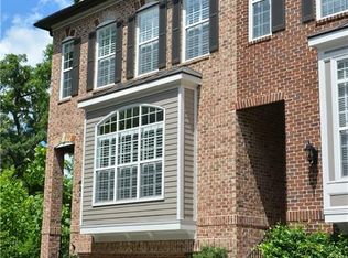 2693 Rivers Edge Dr NE, Atlanta, GA 30324