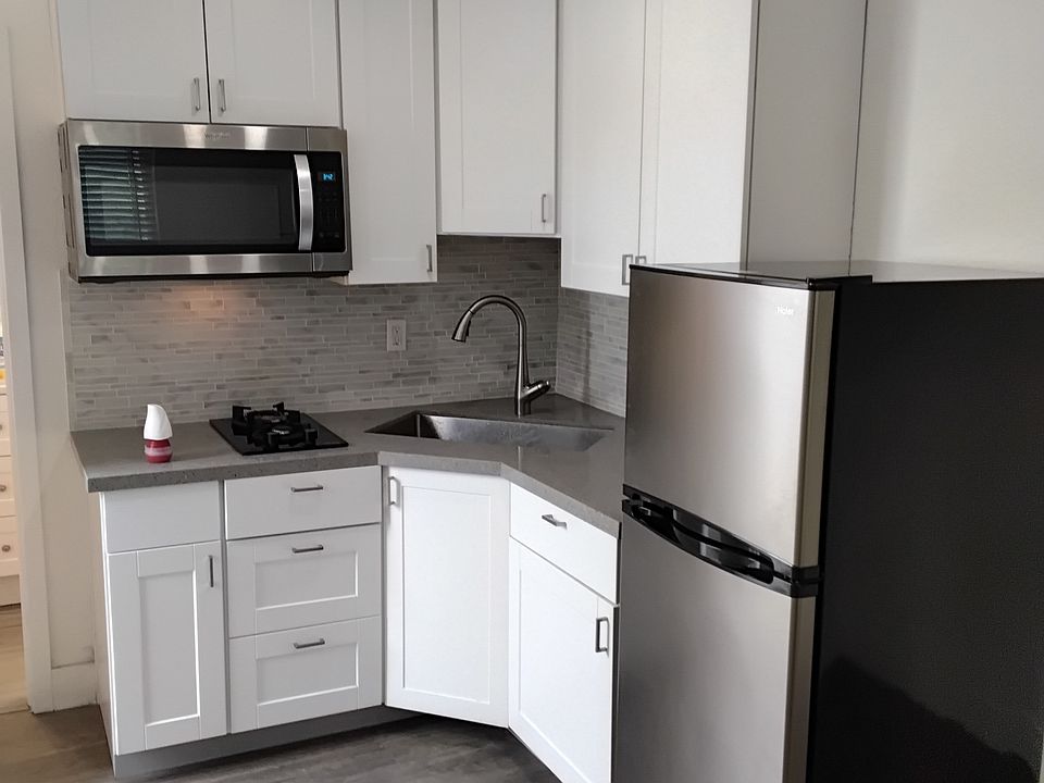 1st image of 5259 Roswell St #A