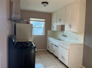 606 N Mount Vernon Ave #1/2, Colton, CA 92324
