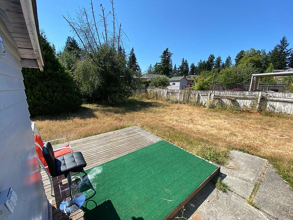 1st image of 11711 8th Ave NE #11711
