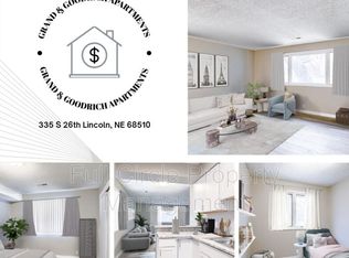 335 S 26th St #1, Lincoln, NE 68510