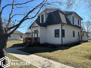 202 2nd St, Williams, IA 50271