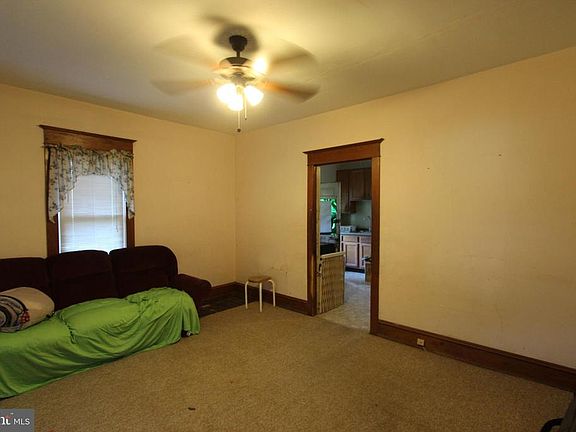 3rd image of 140 New St