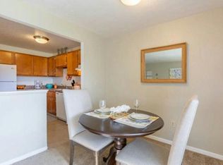 Columbus Park Apartments, Bedford, OH 44146