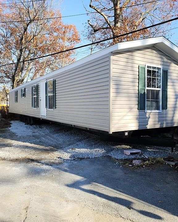 1st image of 151 Hartford Tpke #6