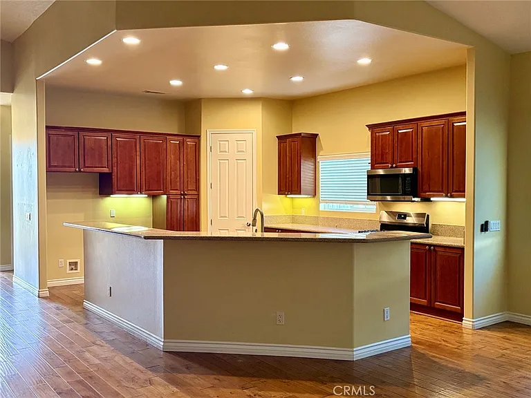 26944 Silver Lakes Pkwy — Photo 2