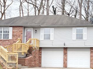 14 N Garth Ct, Columbia, MO 65202