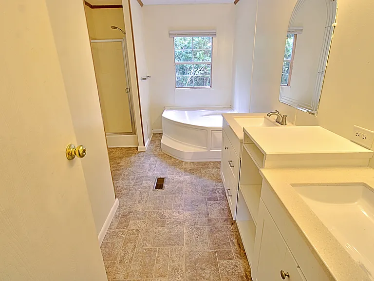 235 Fleming Loop Rd — Photo 7