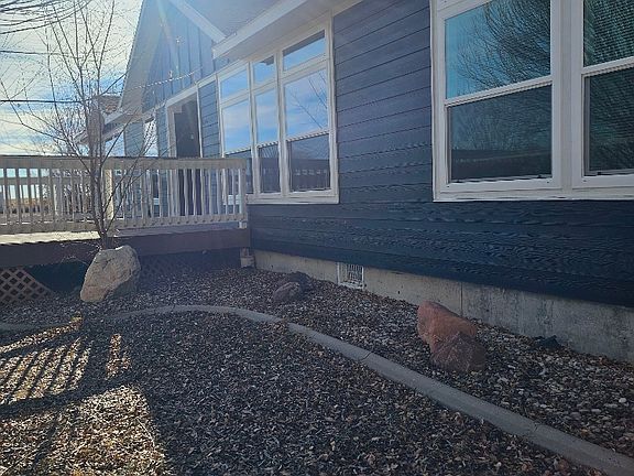 3rd image of 1676 E 4000 S