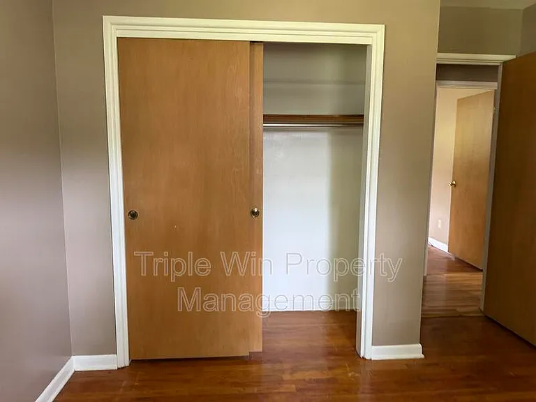 1871 Shardell Dr — Photo 23