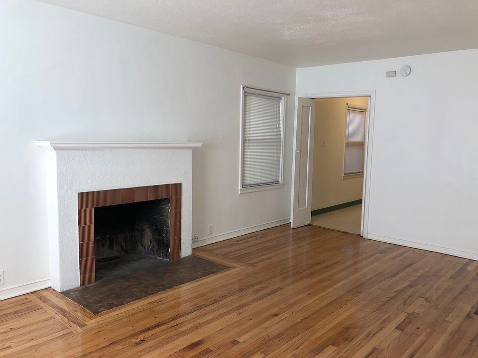 1st image of 1528 N Wishon Ave