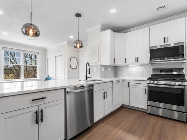 320 Middlesex Ave #B209, Medford, MA 02155
