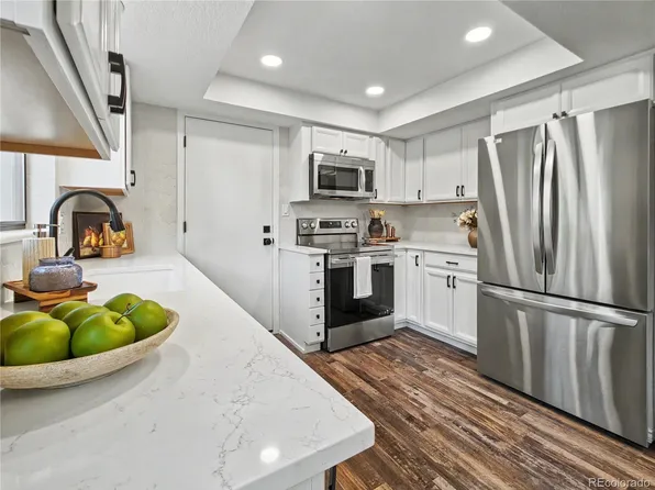 11210 W Powers Avenue, Littleton, CO 80127