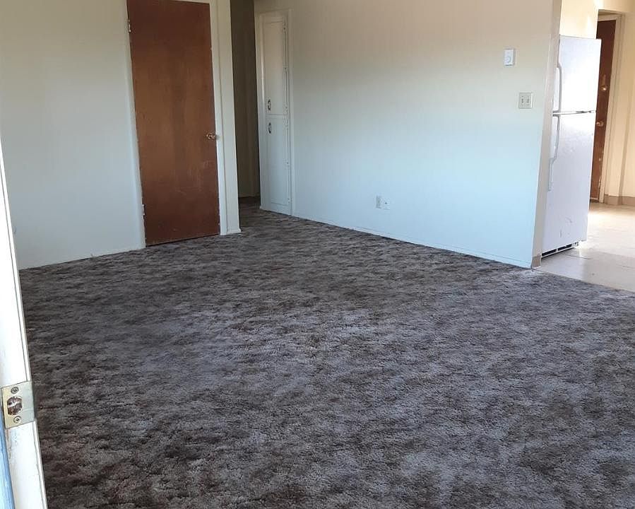 2nd image of 1491 Mountain View Ln APT 1