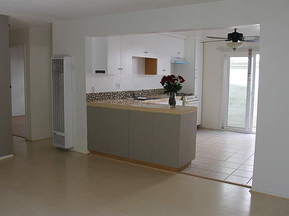 #B Interior