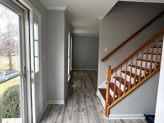 5th image of 15116 Serbian Ln