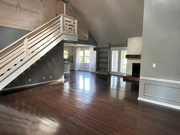 5th image of 9616 Highland Springs Dr N