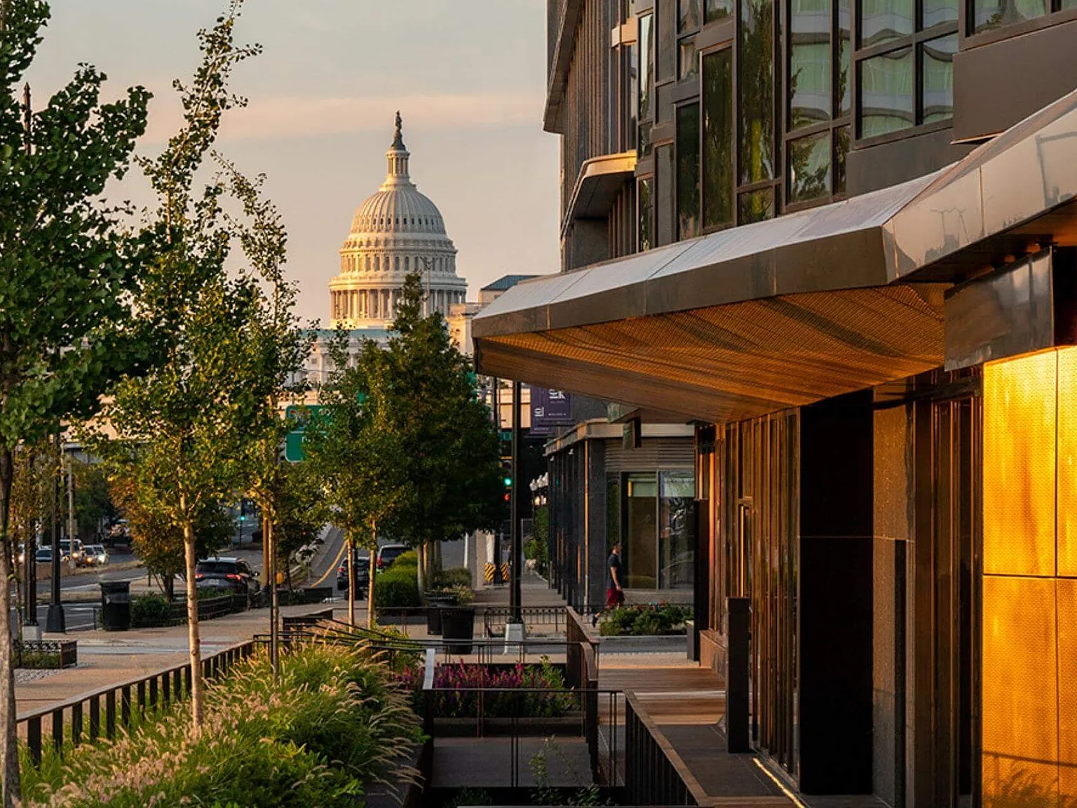 1000 South Capitol — Photo 3