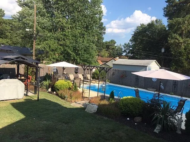 5411 Seminary Ave — Photo 7