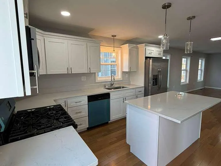 102 Porter St #1 — Photo 9