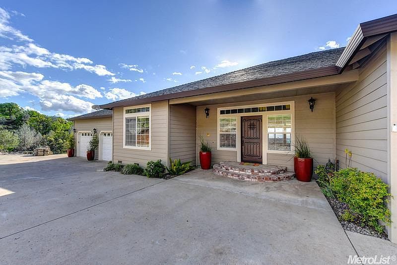 1st image of 4460 Whistling Wind Way