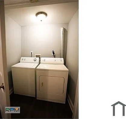 1539 Woodbourne Ave — Photo 8