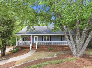 31 Altamont Ct, Dahlonega, GA 30533