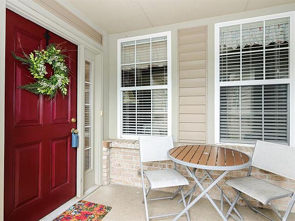 3rd image of 4369 Black Oak Ln