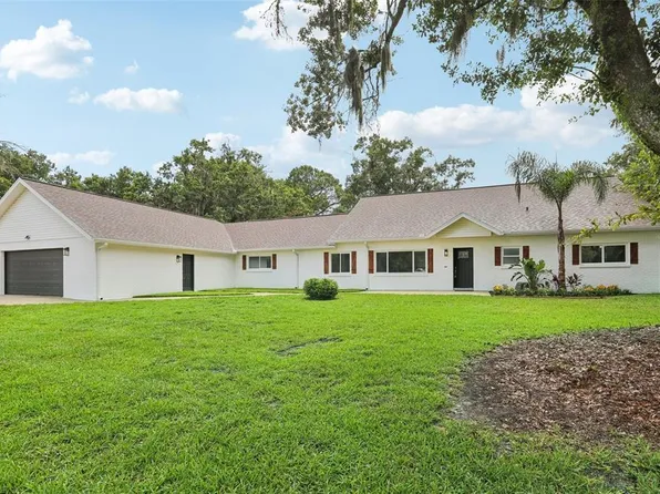 3203 Juanita Dr, Plant City, FL 33566