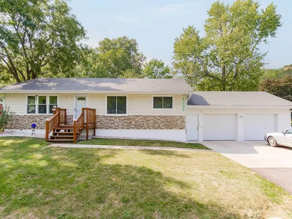 1430 S Emery Ave, Independence, MO 64055