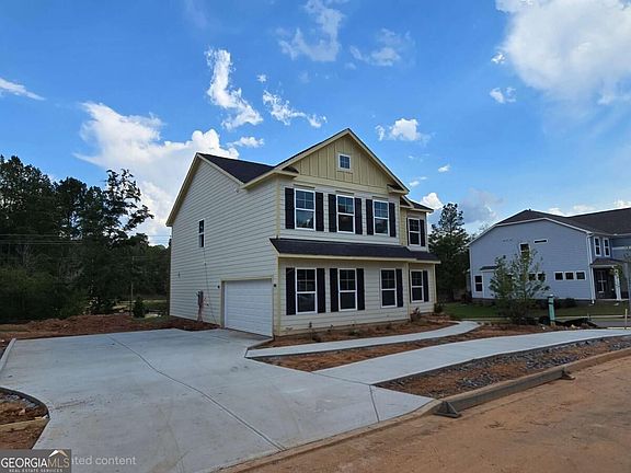 2nd image of 385 Conifer Lane Ball
