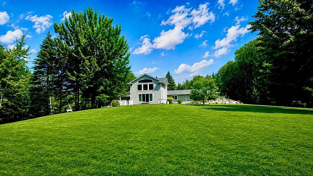 145 Waldenwood Cir - Property Image